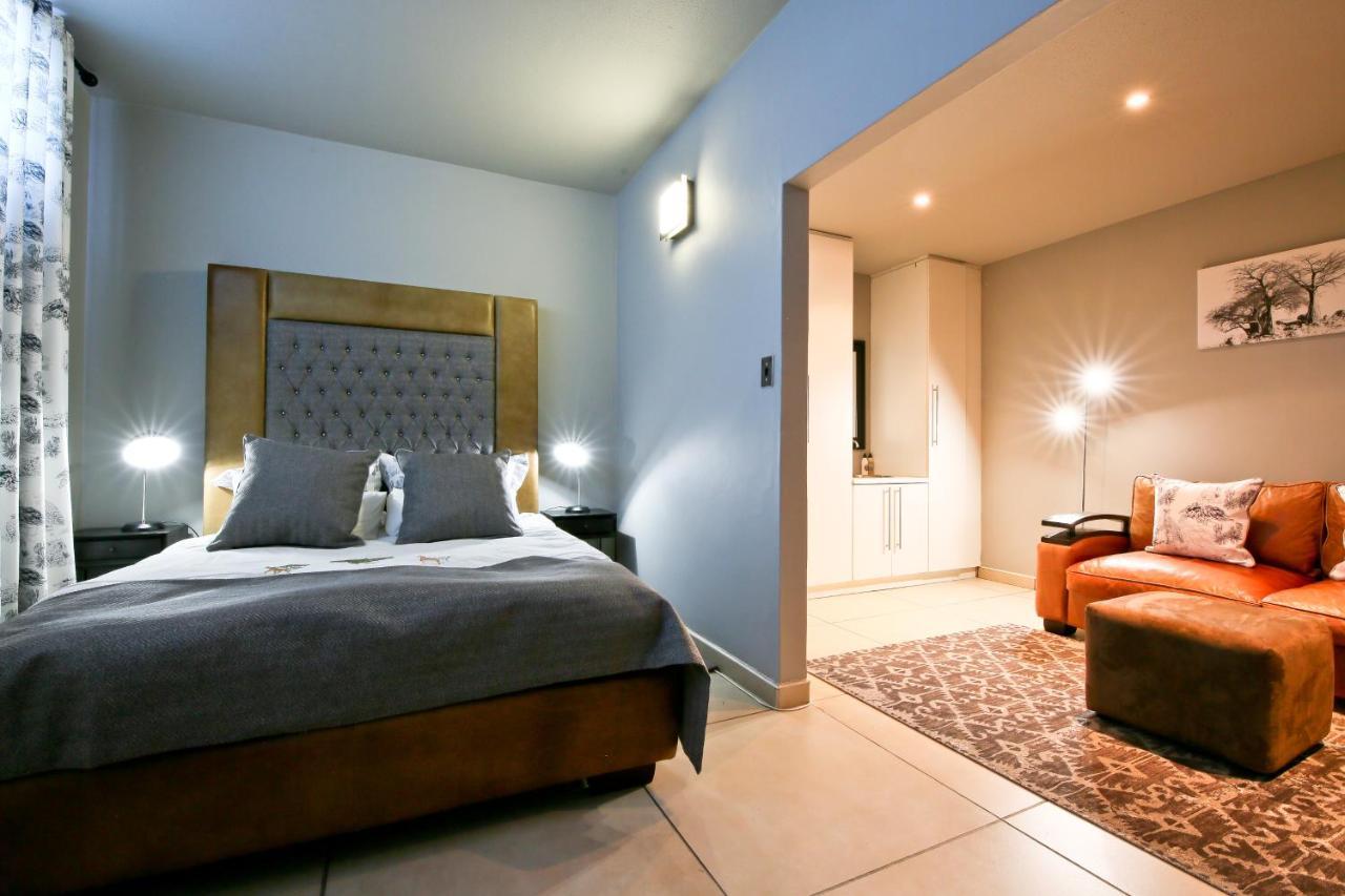 Naankuse Lodge Windhoek Eksteriør bilde