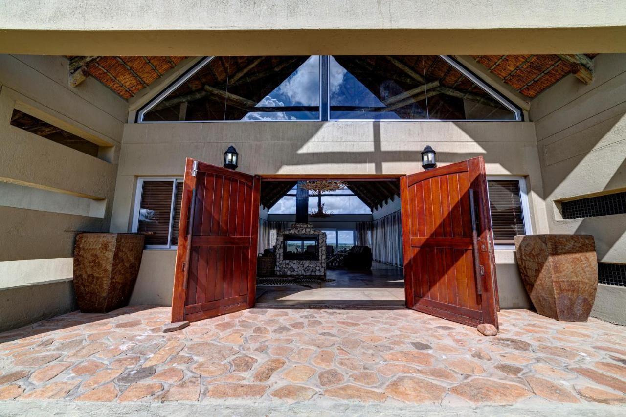 Naankuse Lodge Windhoek Eksteriør bilde