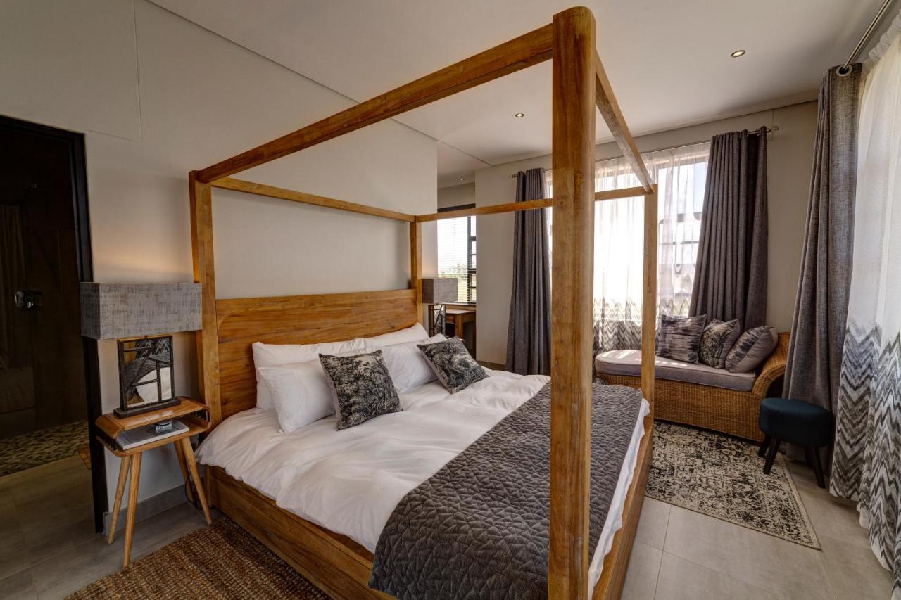 Naankuse Lodge Windhoek Eksteriør bilde