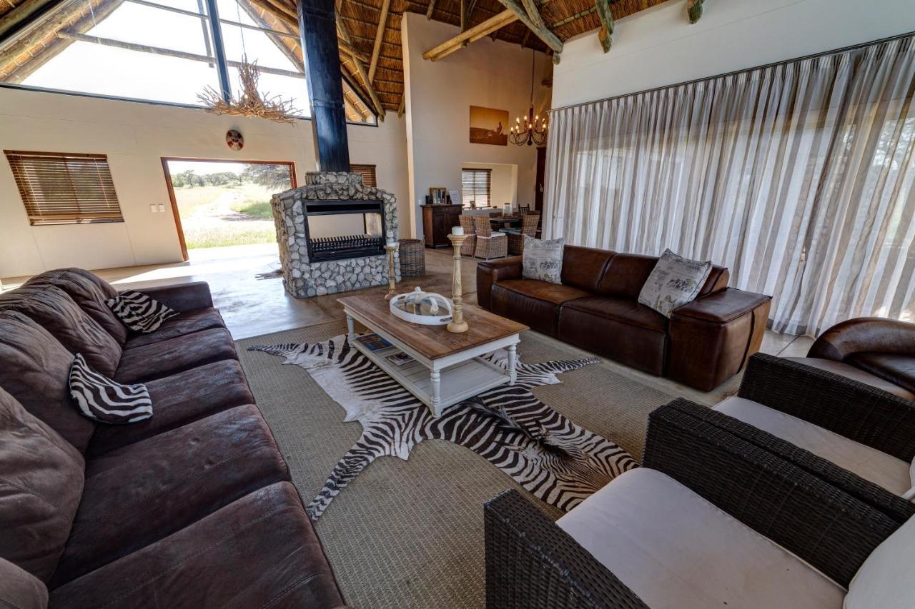 Naankuse Lodge Windhoek Eksteriør bilde
