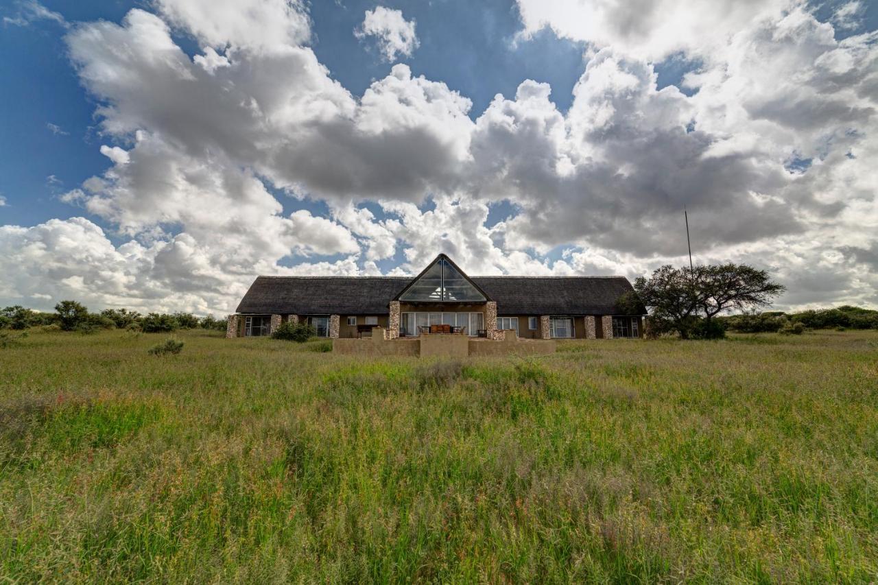 Naankuse Lodge Windhoek Eksteriør bilde