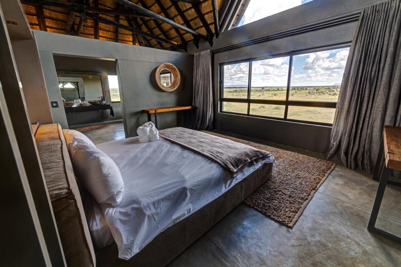 Naankuse Lodge Windhoek Eksteriør bilde